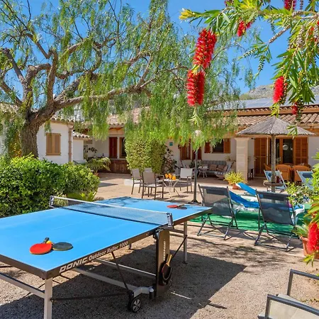 Font Campo Вілла Польєнса